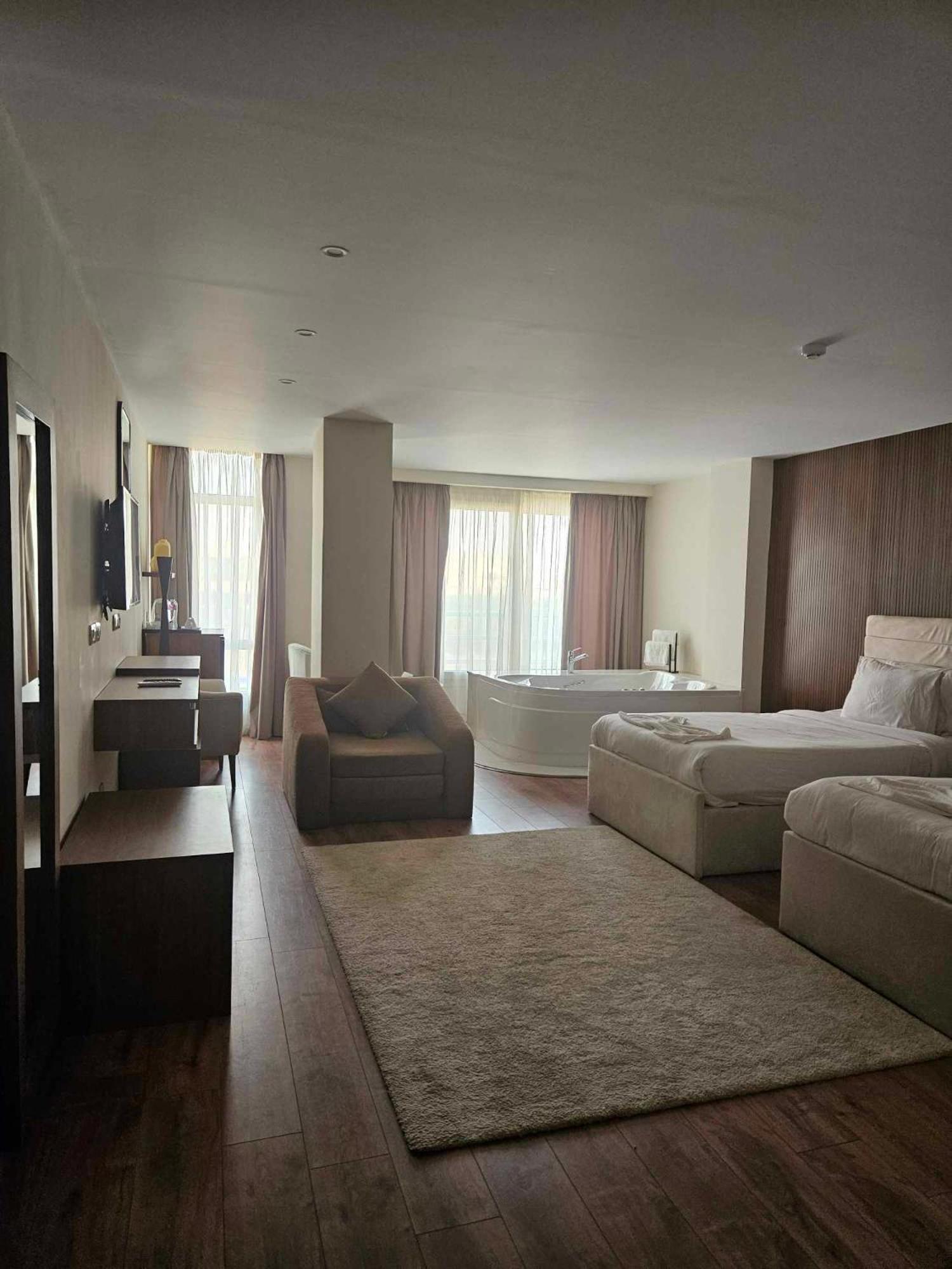 The Home Boutique Hotel Pyramids Inn Kafret el-Gabal Exteriér fotografie